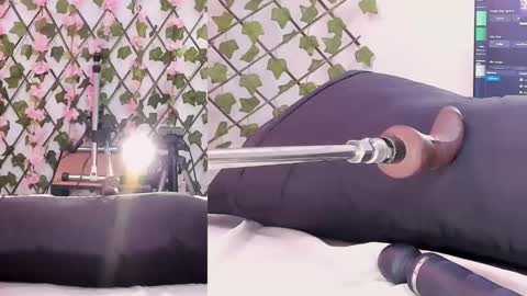 cristal_thompson_ online show from September 27, 4:47 pm