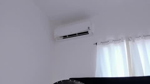 CRISTAL online show from March 14, 3:57 pm