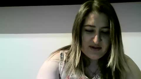 cristina20021991 online show from February 25, 8:51 pm