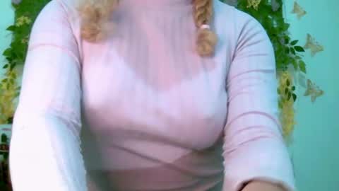 crysrus online show from May 2, 12:36 am