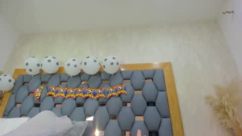 crystal_sm online show from July 6, 1:22 am