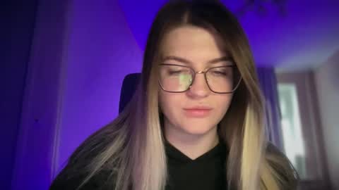 crystalblush01 online show from March 21, 2:22 pm