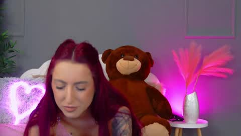crystallred online show from April 29, 5:54 am