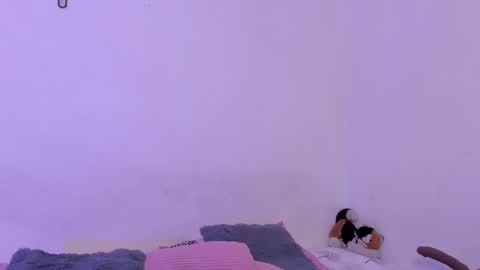 Soy Crystal online show from November 17, 2:29 pm