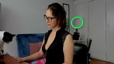 Leonela online show from June 14, 7:36 pm