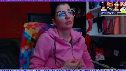 cuminmenowbby online show from July 24, 5:55 pm