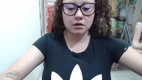 Vannesa online show from December 4, 10:54 pm