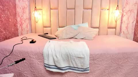 Alyanna  online show from September 23, 12:03 pm