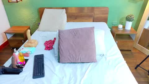 Danna online show from February 18, 8:26 pm