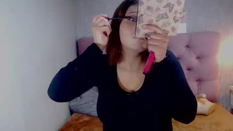 Julieth online show from February 6, 4:10 am