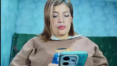 Julieth online show from May 4, 11:29 pm