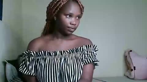 Snapshot of cute_beb2 chatting on January 30, 12:48 pm V EE online show from January 30, 12:48 pm