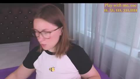 Everyday stream in the same time online show from August 4, 5:02 am