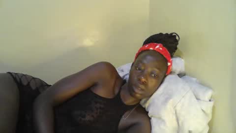 Snapshot of cute_doria chatting on February 7, 1:25 am cute_doria online show from February 7, 1:25 am