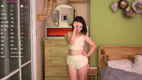 Emily online show from June 27, 12:22 pm