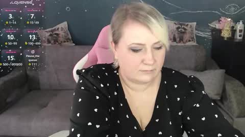 Hanna online show from December 23, 10:19 am