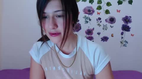 Isabella online show from May 5, 2:58 am