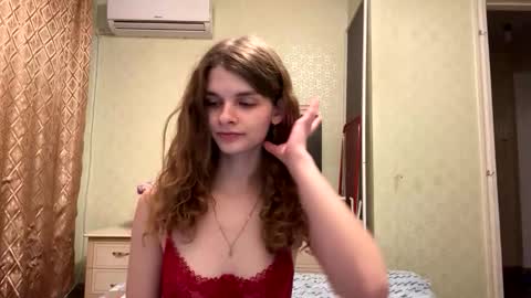Snapshot of cute_kitte chatting on October 18, 7:26 pm cute_kitte online show from October 18, 7:26 pm