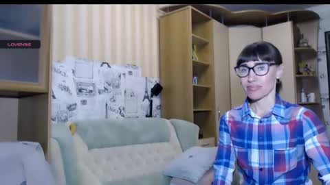 cute_lion_ online show from November 4, 1:38 pm