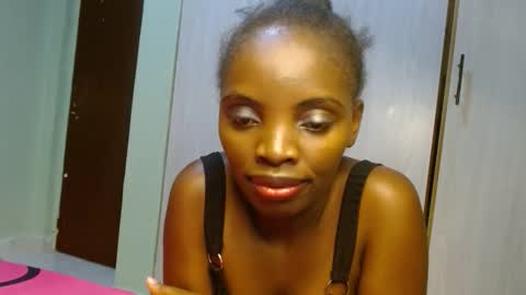 cute_lorna online show from May 2, 3:04 pm