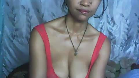 Snapshot of cute_moll chatting on January 16, 1:36 pm murielle online show from January 16, 1:36 pm