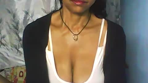 Snapshot of cute_moll chatting on March 9, 6:11 pm murielle online show from March 9, 6:11 pm