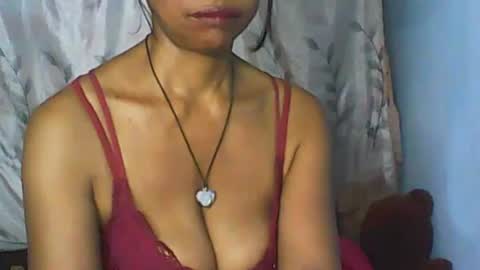 Snapshot of cute_moll chatting on September 18, 8:46 am murielle online show from September 18, 8:46 am