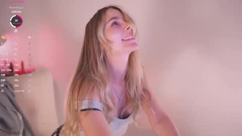 Snapshot of cute_pie_an chatting on October 9, 8:02 pm AN online show from October 9, 8:02 pm