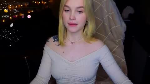 Sue online show from November 9, 12:27 am