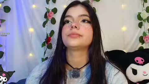 Andrea 3 online show from May 2, 2:37 am