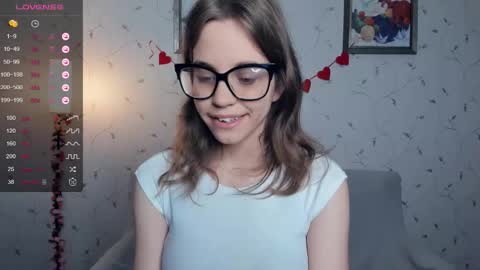 Melisa online show from October 3, 8:14 pm