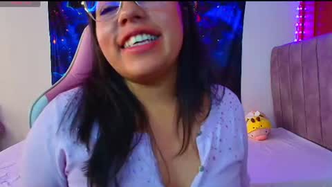 tell me jess   online show from July 28, 4:39 pm
