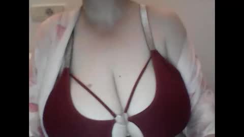 Jessy online show from May 2, 7:50 pm