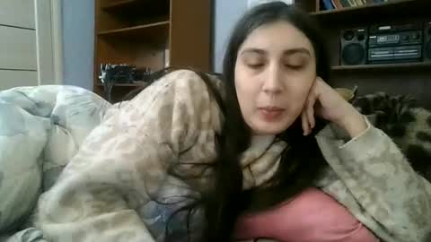 cutekattie online show from February 16, 7:52 am