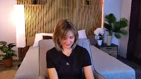 cutemirage online show from June 30, 2:49 pm