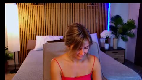 cutemirage online show from July 18, 2:52 pm