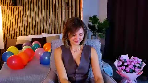 cutemirage online show from June 20, 3:04 pm