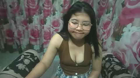 cutie_ethel online show from May 16, 12:02 am