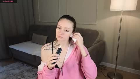 Kate online show from December 4, 9:00 am