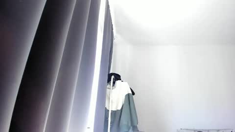 Kira online show from May 5, 7:55 am