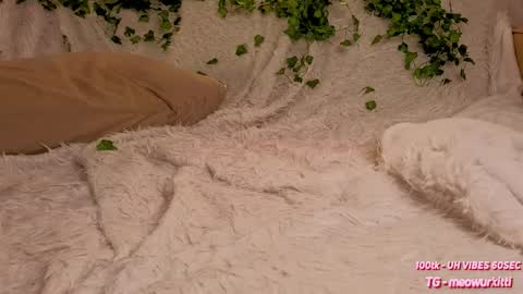 Snapshot of cutie_starr chatting on September 22, 9:13 pm Chloe online show from September 22, 9:13 pm