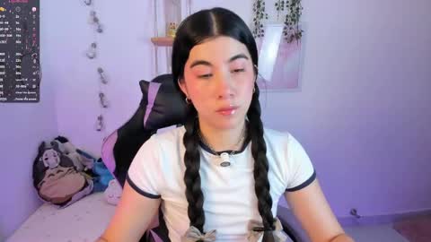 Liz online show from May 14, 10:37 pm