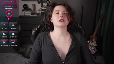 Helen Blossom online show from June 11, 1:19 pm
