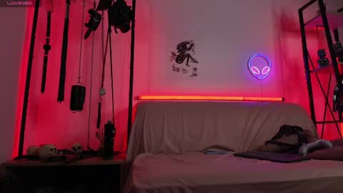 Lily Goddess online show from June 21, 1:09 am
