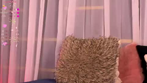 Ivy online show from July 9, 7:33 am