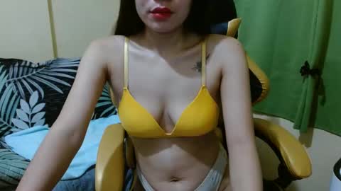 Snapshot of czarina69 chatting on January 26, 8:02 pm czarina69 online show from January 26, 8:02 pm