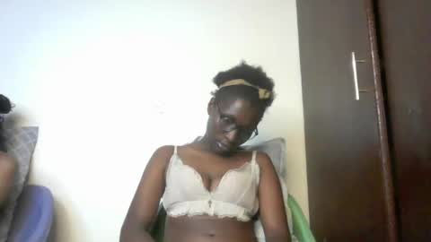 Goddess online show from March 8, 2:04 am