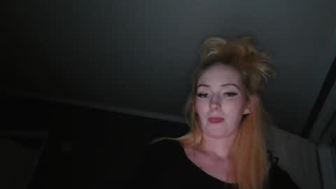 VannaBaby online show from May 3, 4:16 am