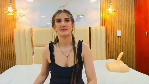 Dafne Castro online show from May 2, 9:18 pm