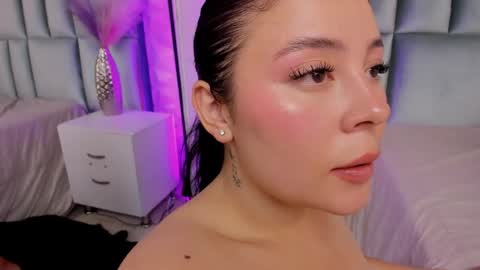 Dafne  online show from March 11, 3:25 pm